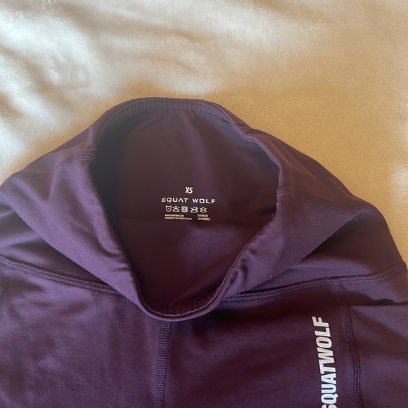 Squat wolf xs leggings like new - Picture 2 of 5